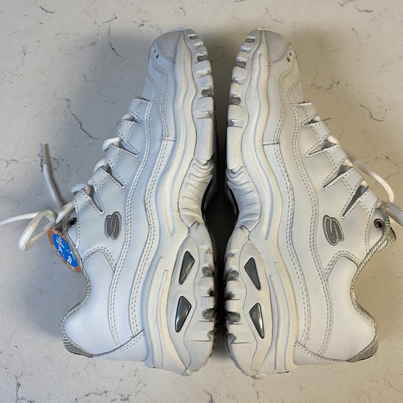 SKECHERS Energy Women’s Size 10, White, Like New - Picture 7 of 16